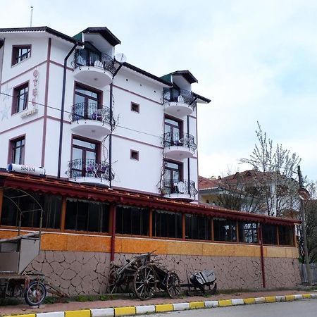 Sarimese Otel Demirci   Bagian luar foto