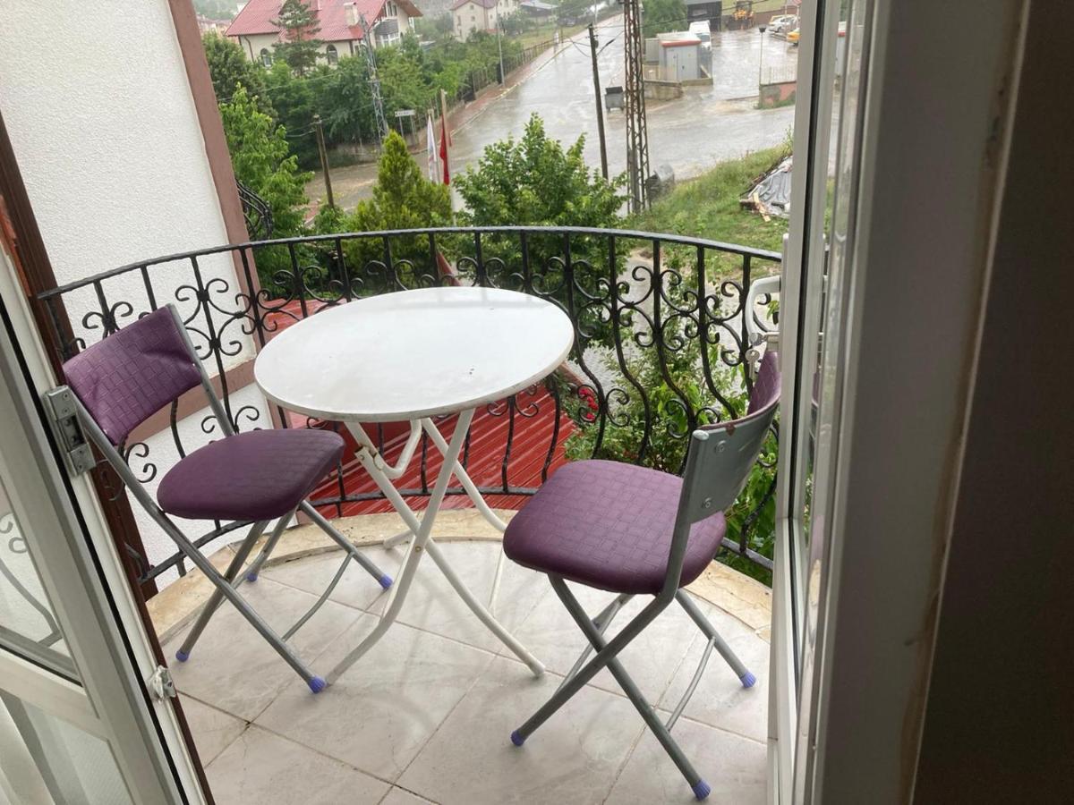Sarimese Otel Demirci   Bagian luar foto