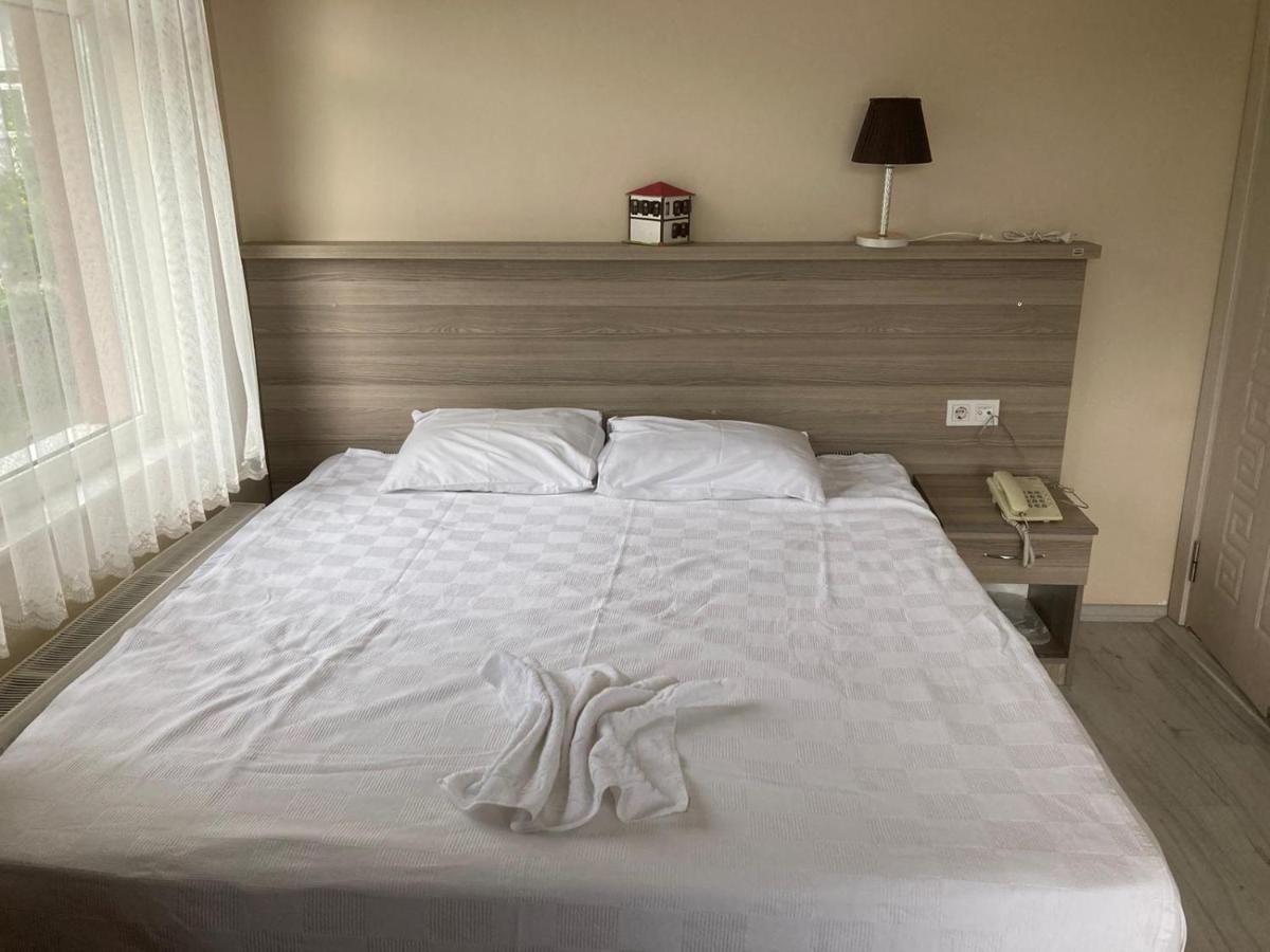 Sarimese Otel Demirci   Bagian luar foto